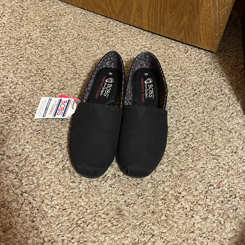 Black Bobs, size 7